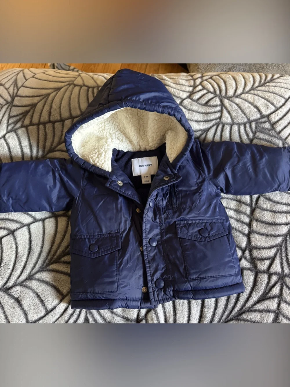 Old Navy Baby Puffer Jacket with Sherpa-Lined Hood Size 3-6 Months - Navy Blue